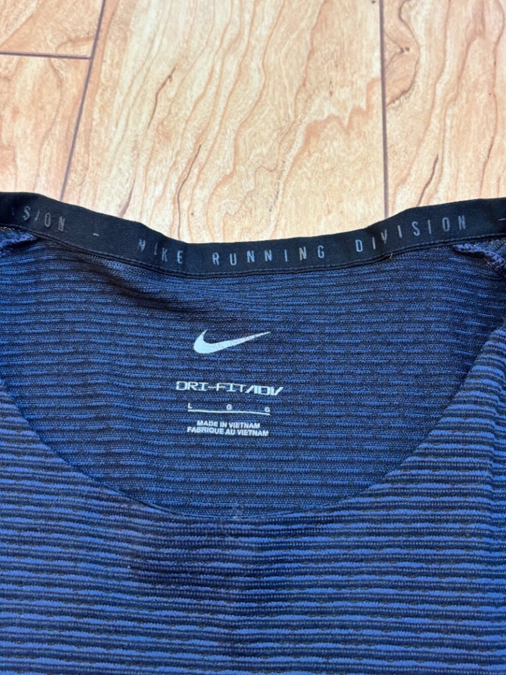 Nike Dri-FIT ADV Run Division Tech Knit T-Shirt Blue Men's Size L DD4795-014 - Picture 4 of 7